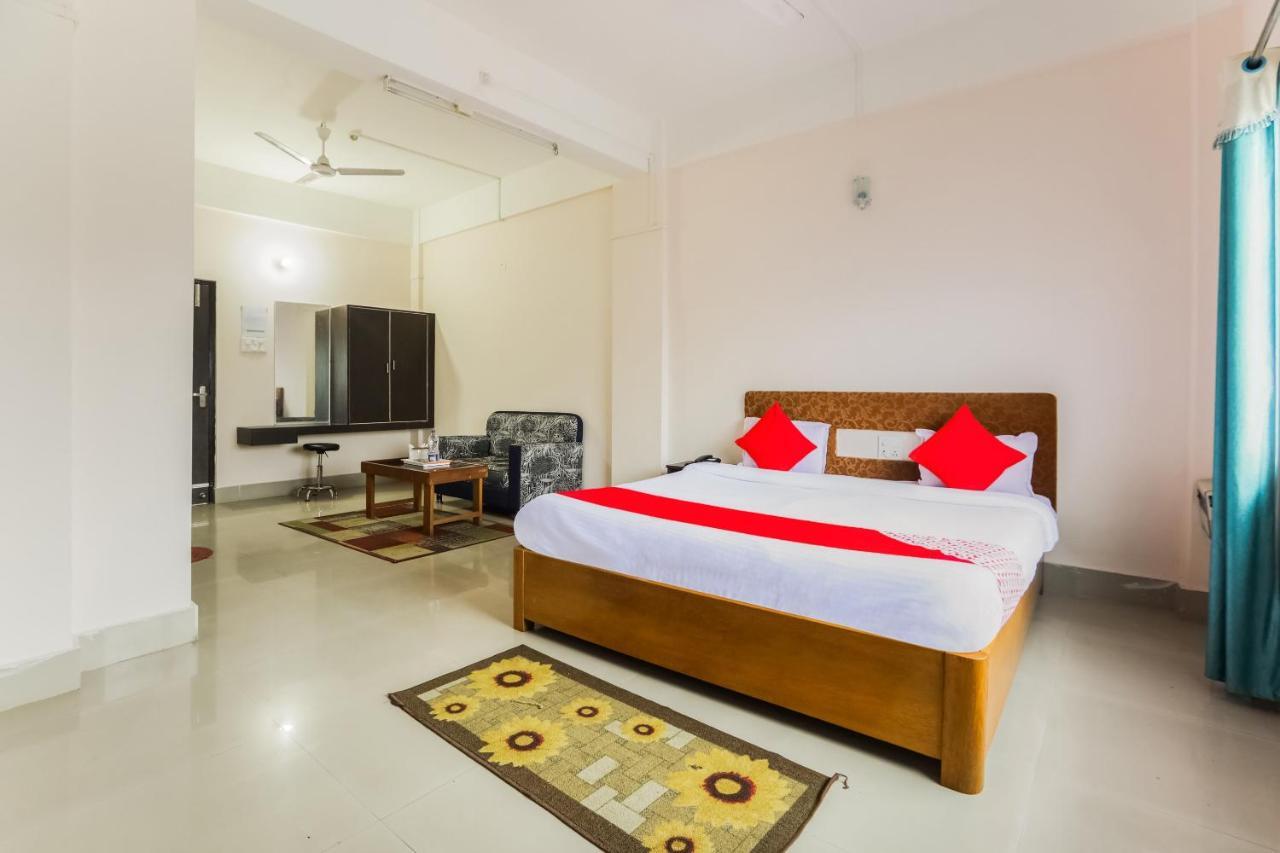 Oyo 44821 Hotel Paane Pasighat Esterno foto