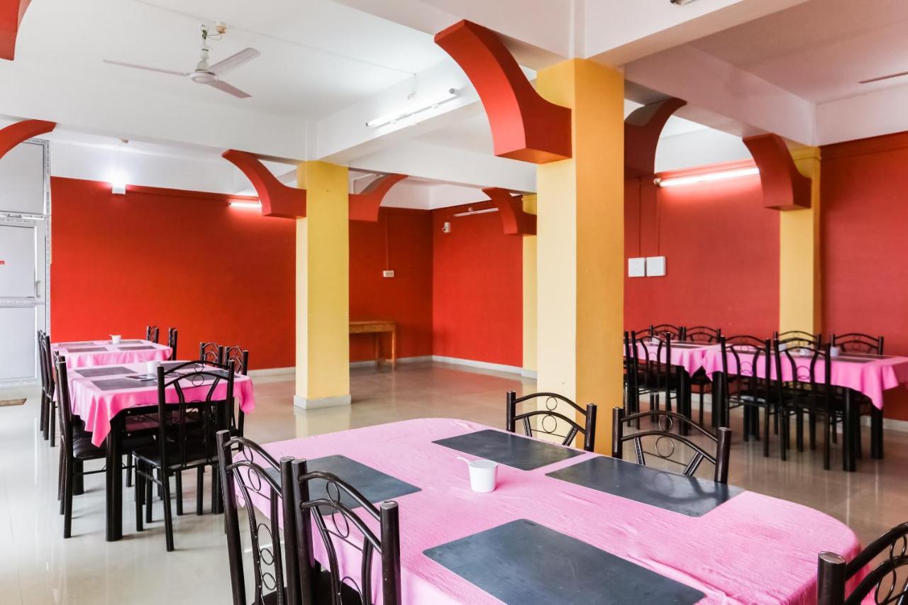 Oyo 44821 Hotel Paane Pasighat Esterno foto